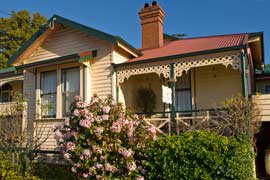 The Duck House Cottage, Burnie Accommodation
